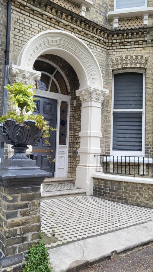 16 Big Comfy - Great Location - Free Onsite Parking - Comfy Bed Appartement Hove